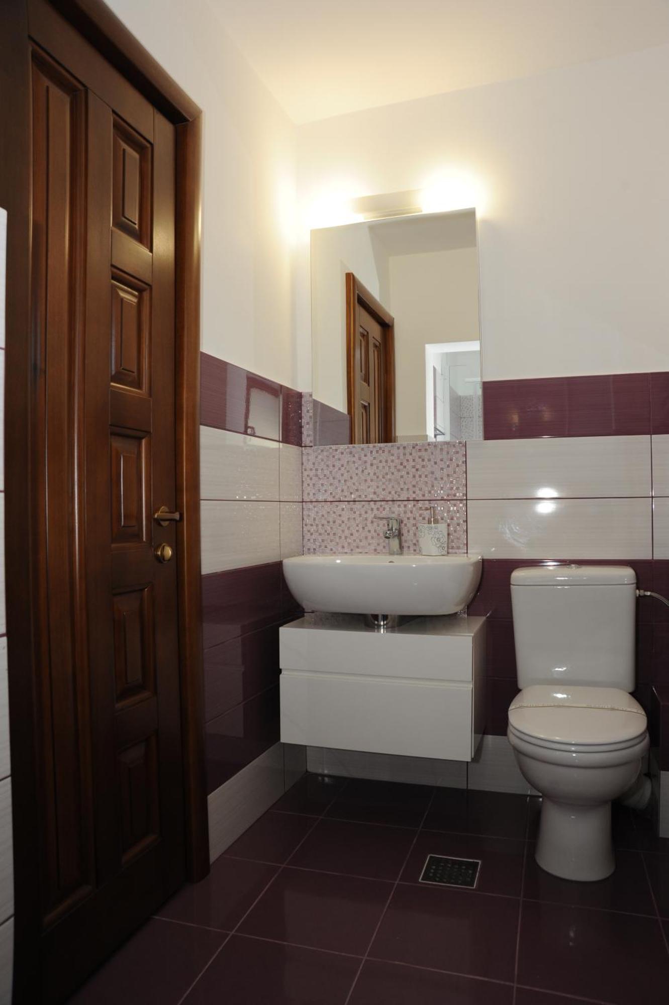 Castelul De Smarald Bed & Breakfast Pangaracior Bagian luar foto